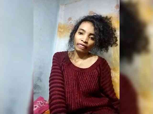 Shanya12 webcam