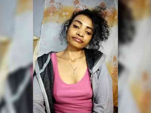 Shanya12 webcam
