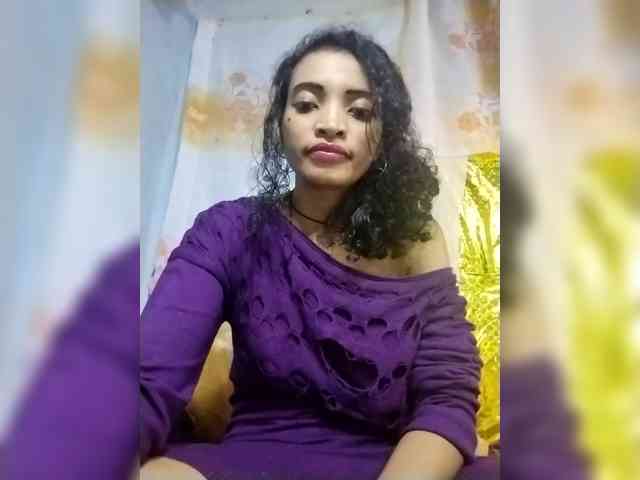 Shanya12 webcam