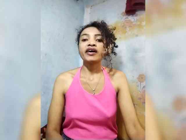 Shanya12 webcam