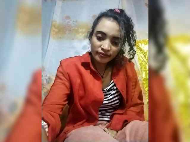 Shanya12 webcam