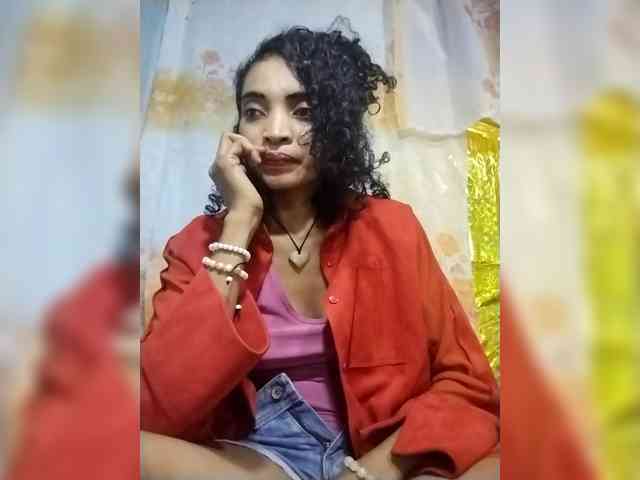 Shanya12 webcam