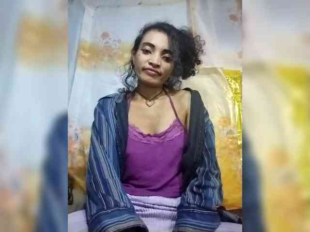 Shanya12 webcam