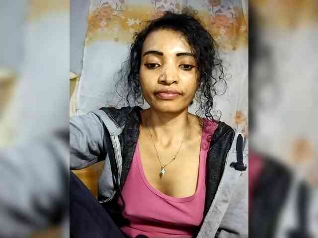 Shanya12 webcam