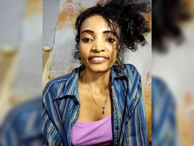 Shanya12 webcam