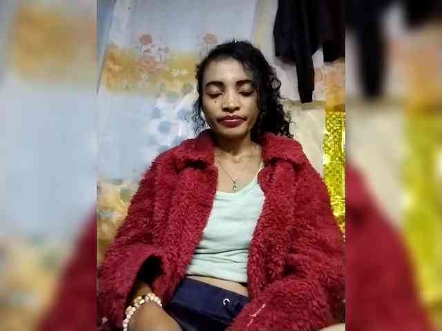 Shanya12 webcam