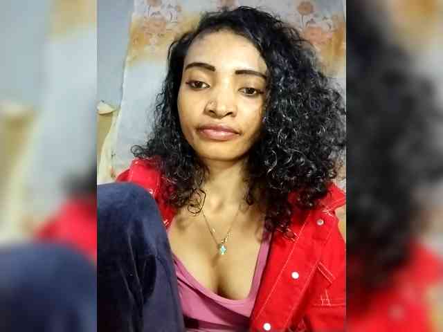Shanya12 webcam