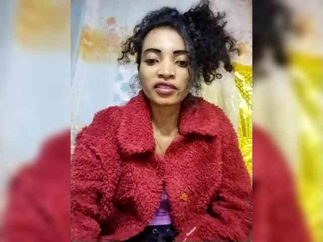 Shanya12 webcam