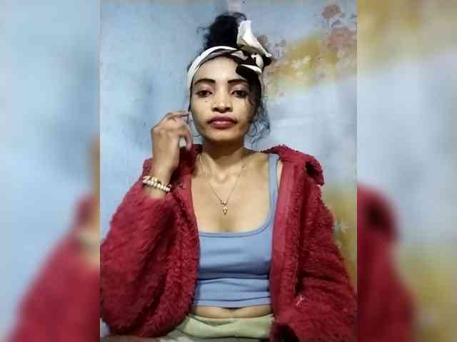 Shanya12 webcam