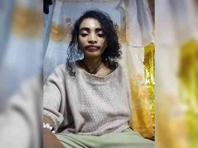 Shanya12 webcam