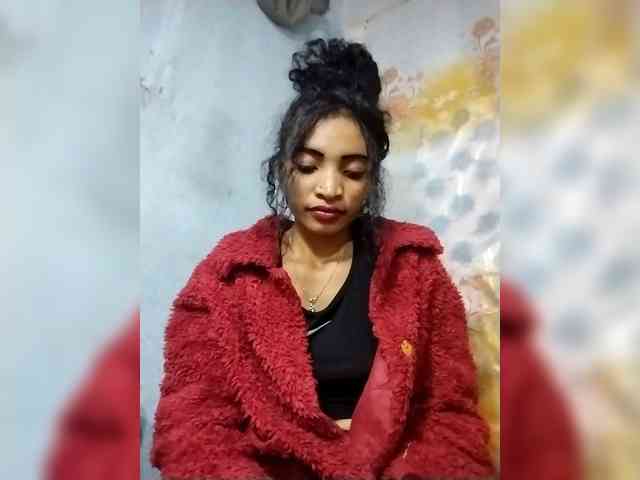 Shanya12 webcam
