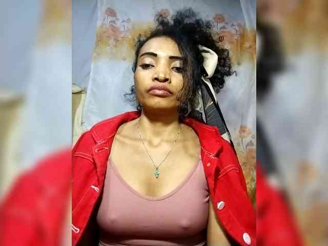 Shanya12 webcam