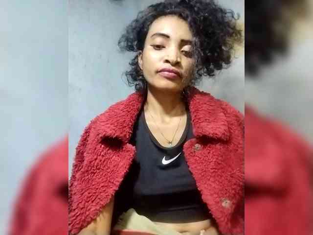 Shanya12 webcam