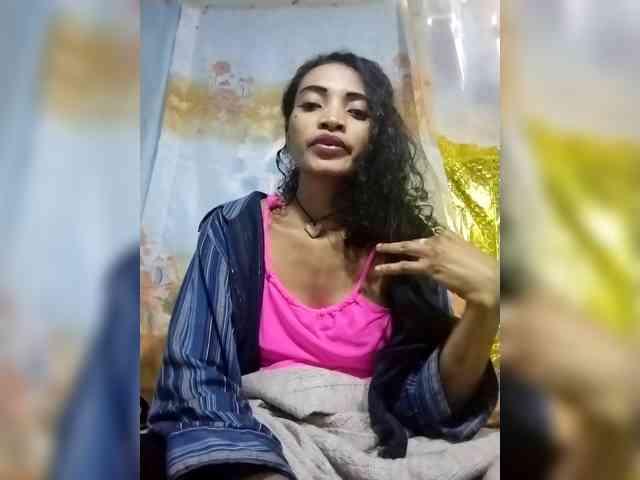 Shanya12 webcam