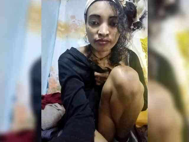 Shanya12 webcam