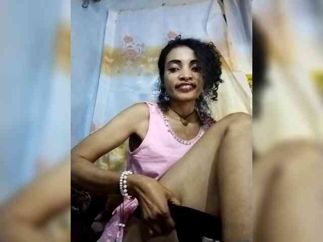 Shanya12 webcam