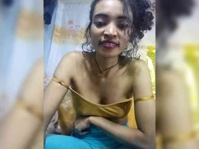 Shanya12 webcam
