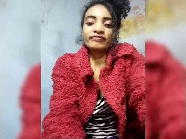 Shanya12 webcam