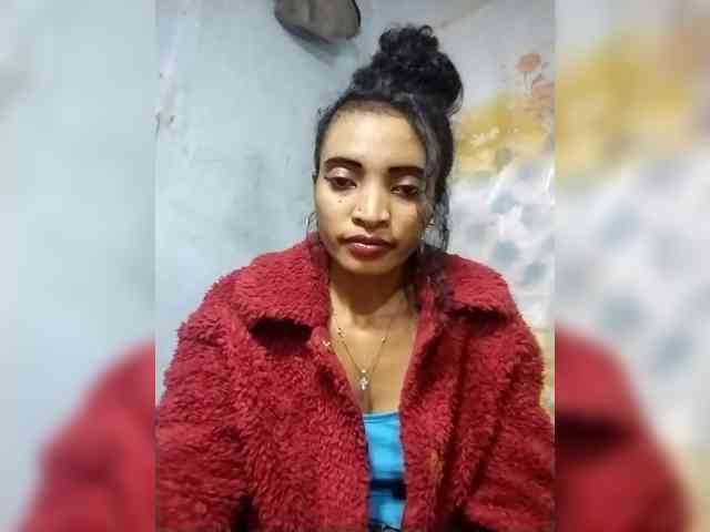 Shanya12 webcam