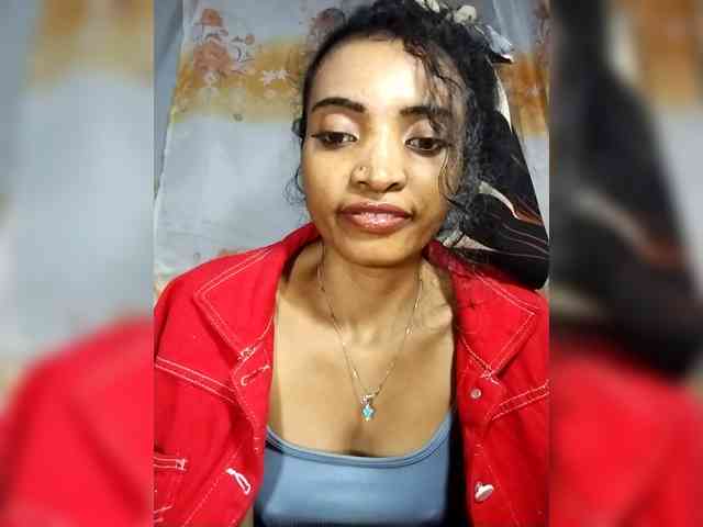 Shanya12 webcam