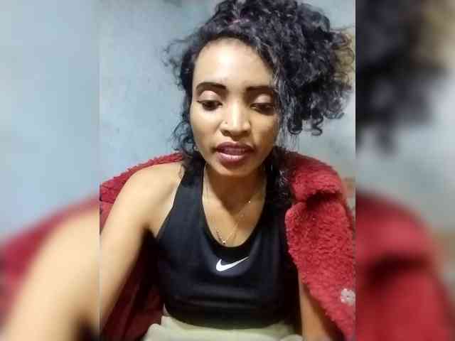 Shanya12 webcam