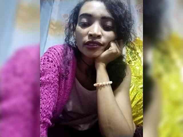 Shanya12 webcam