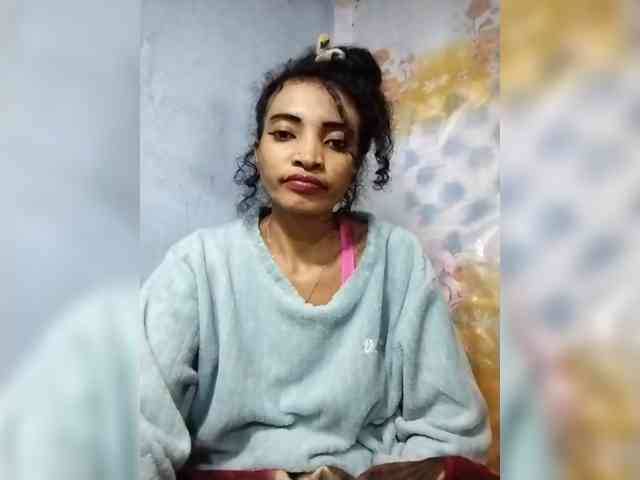 Shanya12 webcam