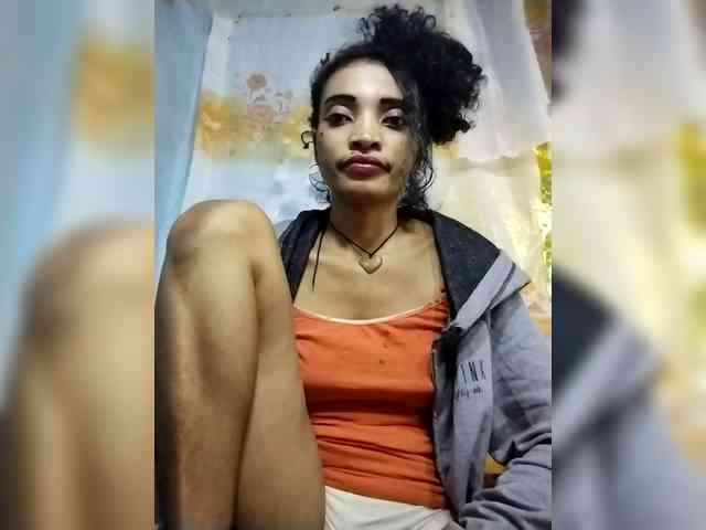 Shanya12 webcam