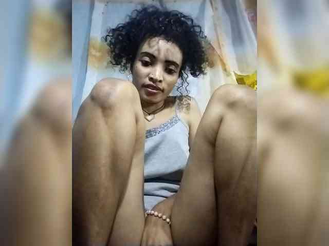 Shanya12 webcam