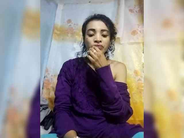 Shanya12 webcam
