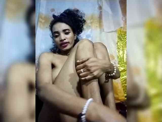 Shanya12 webcam