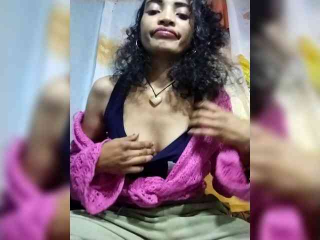 Modèle: Shanya12