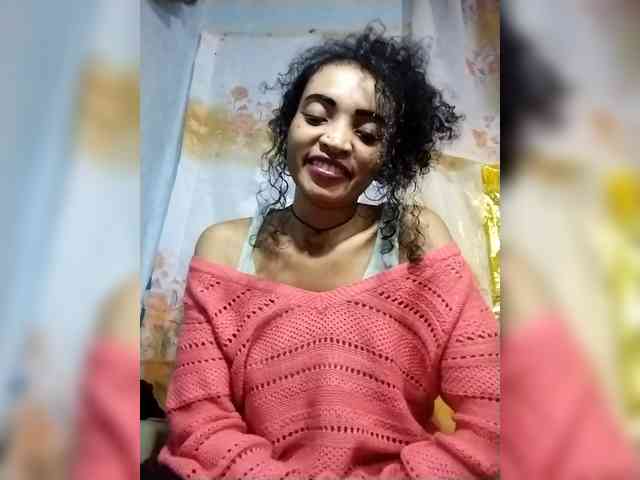 Shanya12 webcam