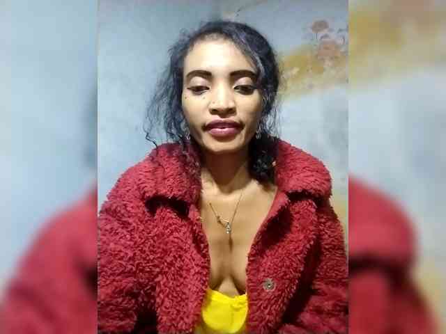 Modèle: Shanya12