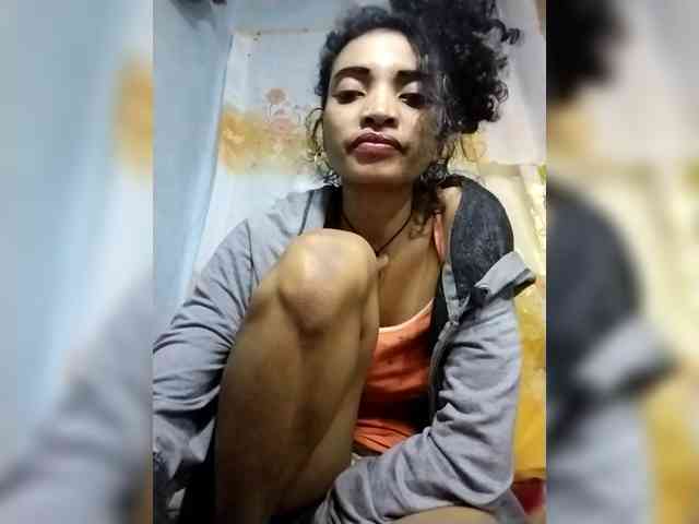 Shanya12 webcam