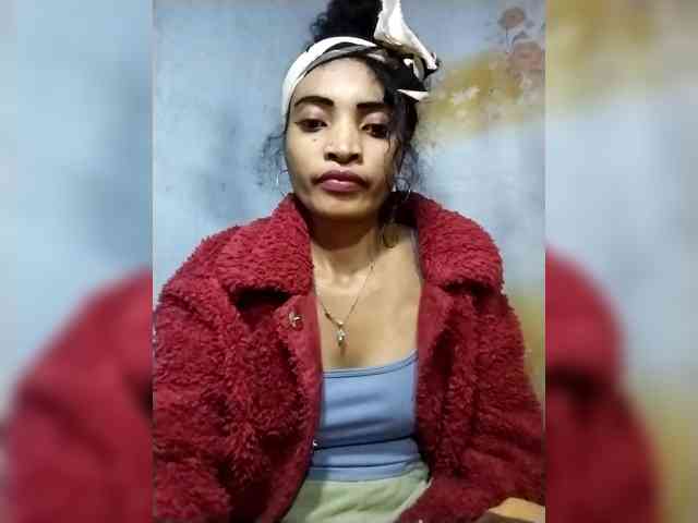 Shanya12 webcam