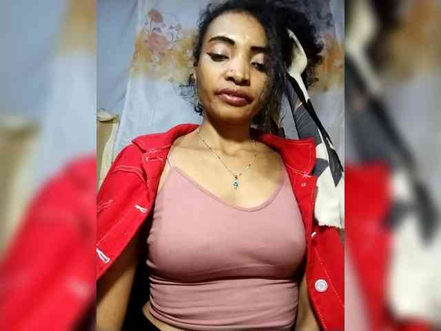 Shanya12 webcam