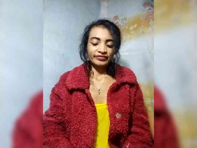 Shanya12 webcam