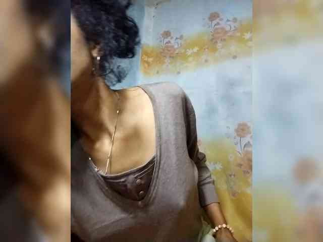 Shanya12 webcam