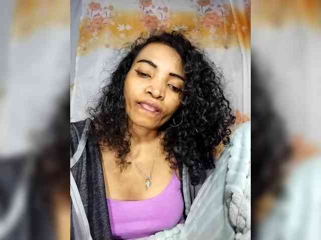 Shanya12 webcam