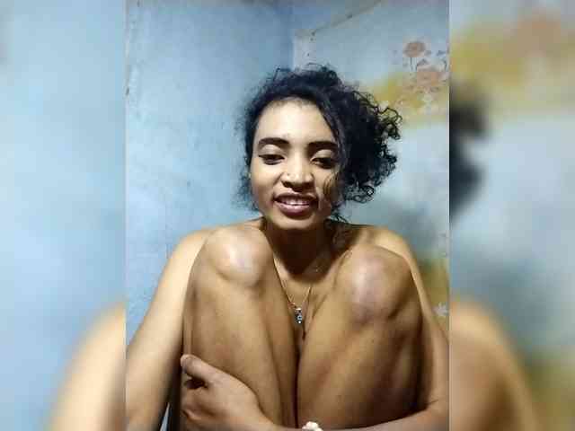 Shanya12 webcam