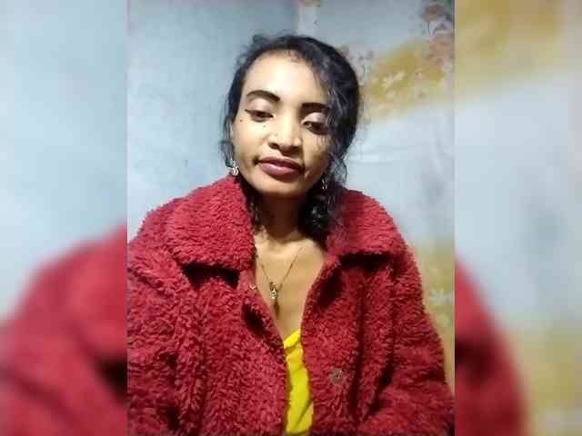 Shanya12 webcam