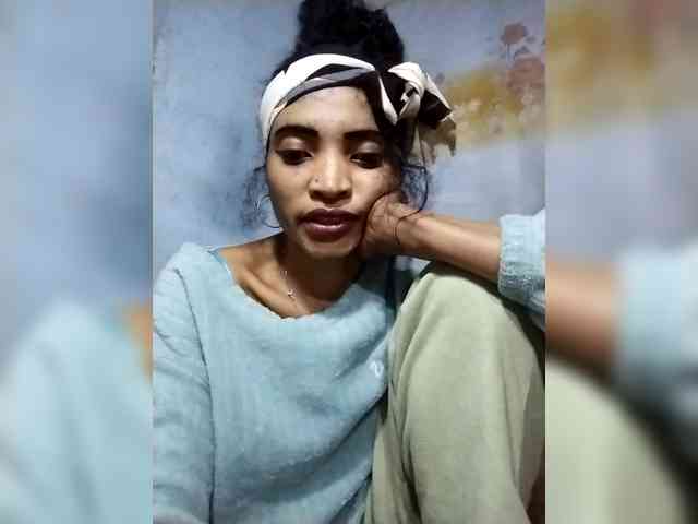 Shanya12 webcam