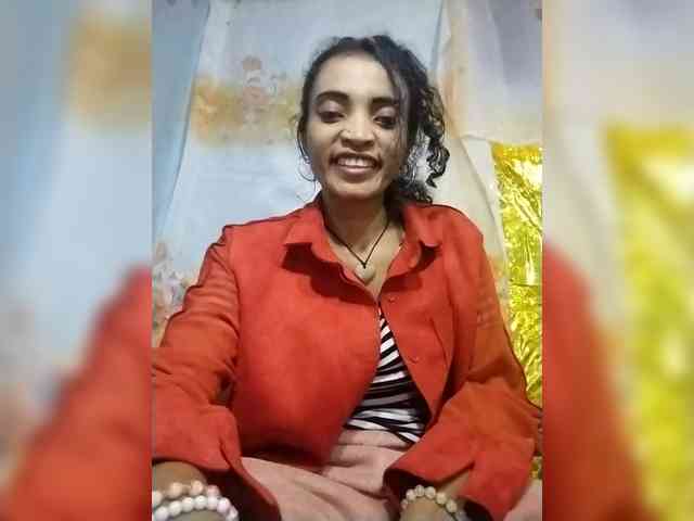 Shanya12 webcam