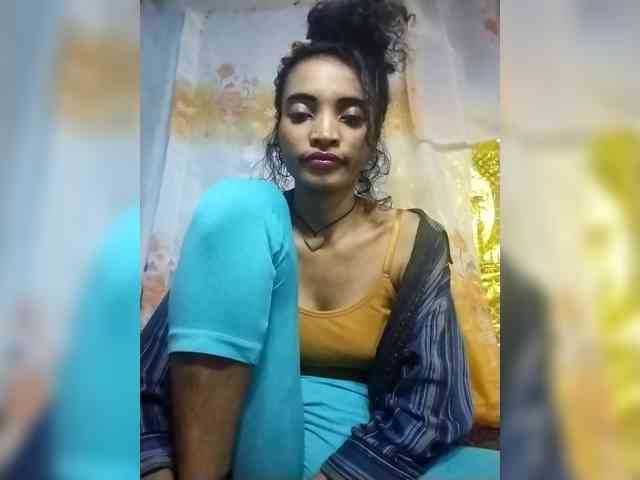 Shanya12 webcam