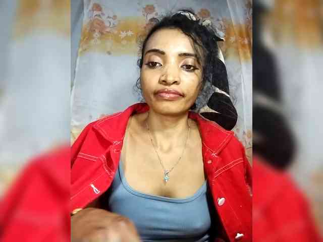 Shanya12 webcam
