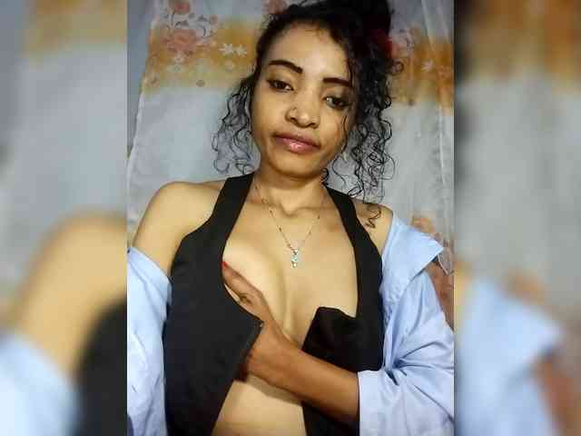 Modèle: Shanya12