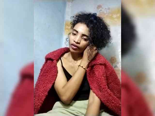 Shanya12 webcam