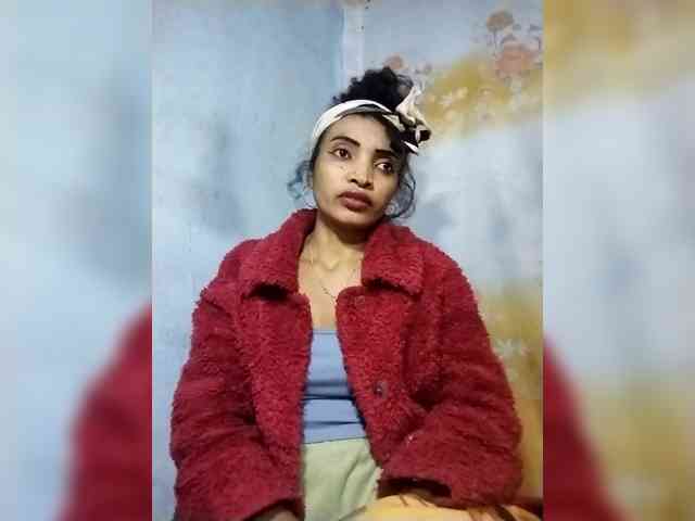 Shanya12 webcam