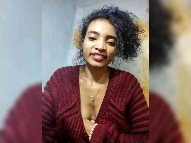 Shanya12 webcam